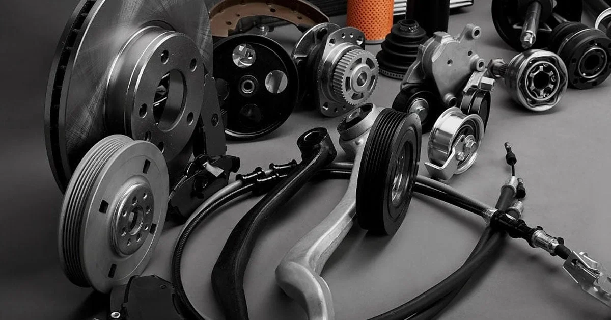 Opel CD Yazısı (2 Adet) – Geniş Model Yelpazesi İçin Orijinal Trim Parçası