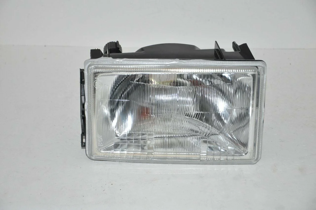 Renault R9 Broadway Spring Sağ Far Lambası (1985-1993) Farba-Aygersan - 7702131467
